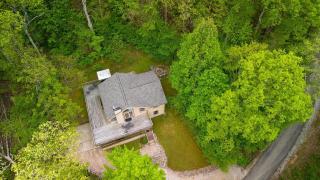 Moonbeam Chalet - 2