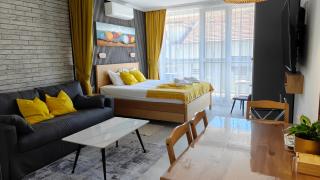 Vivid Sea and City Luxury Studio 2 plus 2 - 2