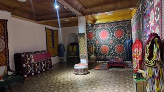 Gulzar Village Guesthouse - 4
