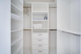 Modern 2BR Residence with Open Views & Balcony - 9