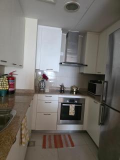 Pearl of Viva Bahriya Beachfront Studio with Panoramic Sea View, Balcony, Pool & Private Beach - 7
