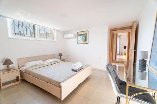 ALMAER Villa - 1