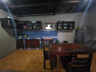 Hostal Bullshark - 8