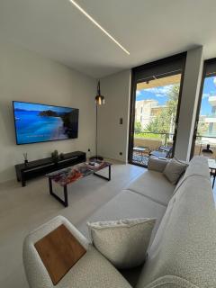 Notos Suites - 0
