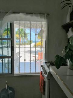 Cozy beachfront house Cocomar - 5