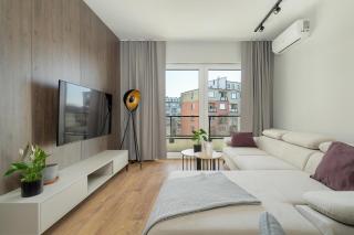 New Verde Apartment by KRAMM - 7