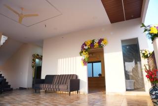 Yuro Farm House - 4