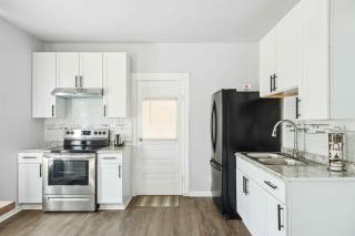 Modern 3BR Home in Southwest Detroit - 6