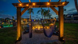 Direct Gulf Access Heated Pool 45 Dock Fire Pit - 7