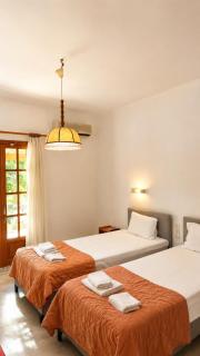 Gian Petro Apartments - 5