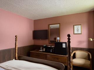 The Trail Inn - Amana, IA - Main Amana Colony - 1