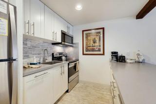 Adventure awaits no matter the season at this Lakeland Village studio with loft - 2