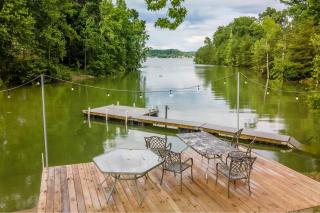 Lake Dock - Hot Tub with Game Room and Guest Suite - 8