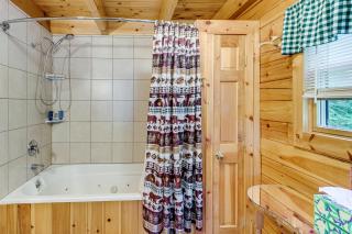 Hike, Explore & Unwind: Rustic Maine Getaway - 1