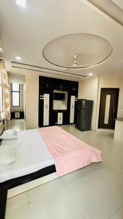 Flat in Malviya Nagar for 4 Guest near EHCC Hospital, GT, WTP, Patrika Gate Jawahar Circle - 4