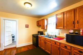 Walk to New Mexico Military Institute! Cozy Escape - 9