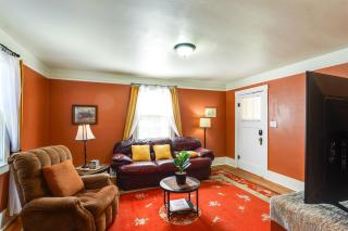 Walk to New Mexico Military Institute! Cozy Escape - 6