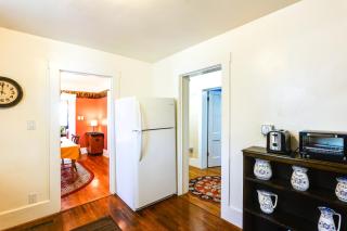 Walk to New Mexico Military Institute! Cozy Escape - 3