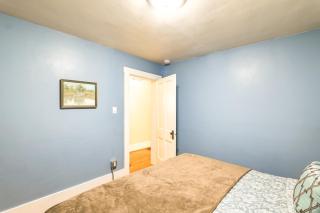 Walk to New Mexico Military Institute! Cozy Escape - 1