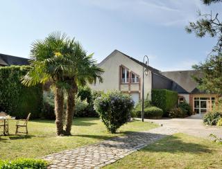 Hôtel Du Labrador - Saint-Benoît-sur-Loire - 1