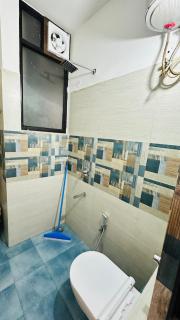 Flat in Malviya Nagar Near GT & WTP - 1
