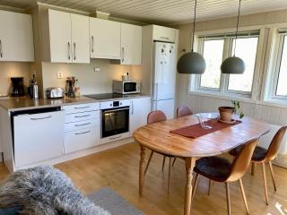 Wilderness House - 2