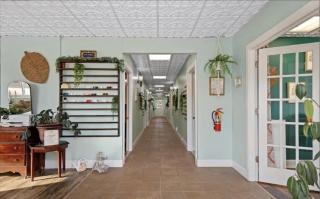 Monroe Street Suites - 3