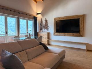 Dolomiti Alpine Suite - 8