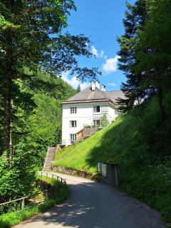 Maria Theresia Berghaus Apartments - 3