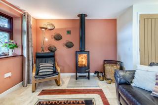 2 Bed in Woodbridge oc-owls - 1