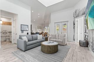 Backyard Oasis Game Room Luxury Heated Pool - 1
