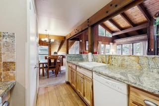 Beautiful Condo with private beach access shared pools & hot tubs - 3