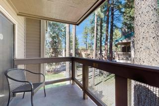 Condo with a Shared Pool Hot Tub Full Kitchen & Private Beach Access - 7