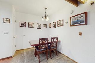 Inviting condo near skiing with lake & beach access pools & hot tubs - 4