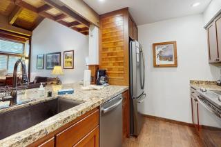 Inviting condo near skiing with lake & beach access pools & hot tubs - 3