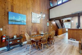 Escape to the lake for luxury amenities near Ski Run Marina & Heavenly - 3