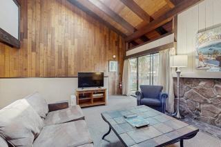 Come ready to explore SLTs outdoor scene at this Lakeland Village townhome - 6