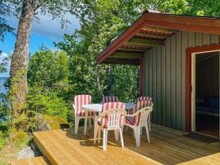 9 person holiday home in ÄLMHULT - 9