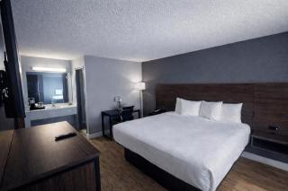 Chicago Lakeshore Hotel - 0