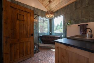 Luxury Mountain Family Retreat with Sauna near Zion & Bryce - 9