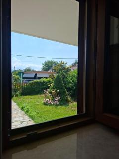 IVY Traditional House - 9