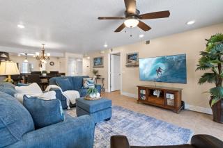 Sandcastles - Direct Oceanfront Apartments with Pool Tennis Pets Welcome - 0
