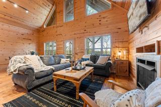 Nature Retreat Near Buffalo River with Hot Tub - 8