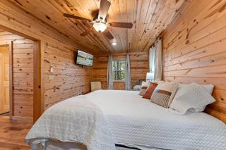 Nature Retreat Near Buffalo River with Hot Tub - 5