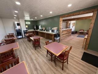 Four Corners Inn - 0