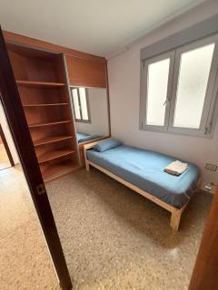 Spacious apartment for 7 people with 2 bathrooms - 9