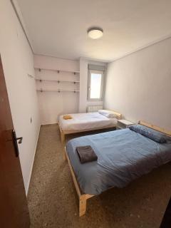 Spacious apartment for 7 people with 2 bathrooms - 8