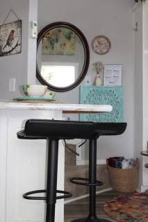 Robin's Nest Cottage - 3