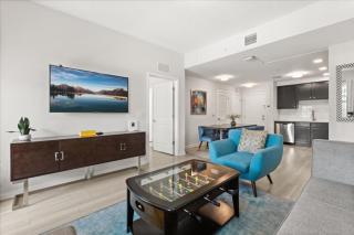 3 Bedrooms 2 Bathrooms Vista Cay 4013-205 Bd - 0