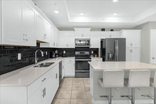3 Bedrooms 2 Bathrooms Storey Lake 4751-201CT - 7